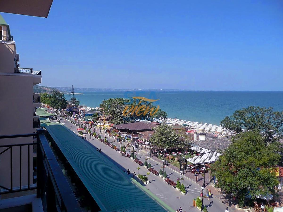 Sea View Rental Front Beach Golden Sands Exterior photo